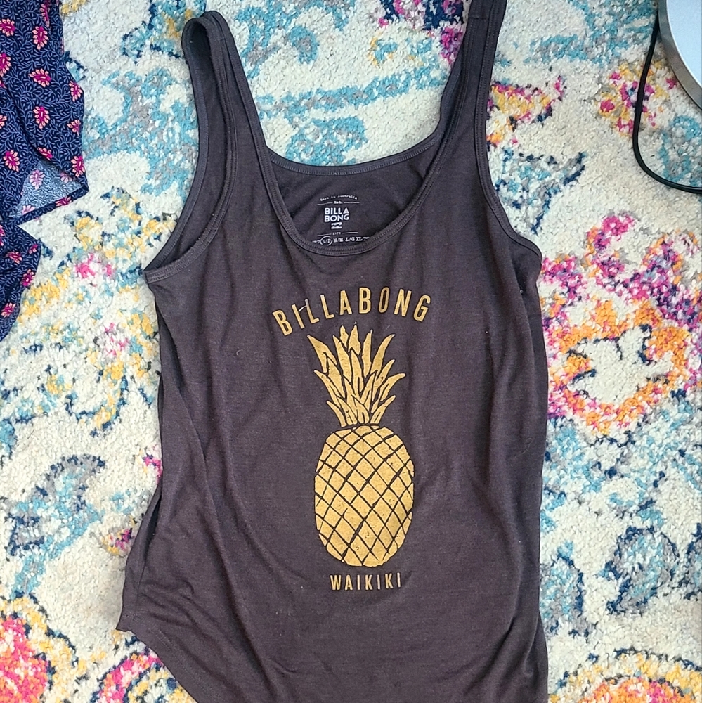NWT BILLABONG WAIKIKI PINAPPLE TANK SMALL